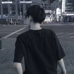 酷酷的男生头像唔被子的可爱男生头像