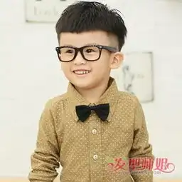 小男孩可爱蘑菇头发型男孩蘑菇头短发发型图片发型师姐
