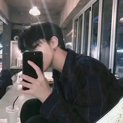 很阳光的男生微信头像推荐