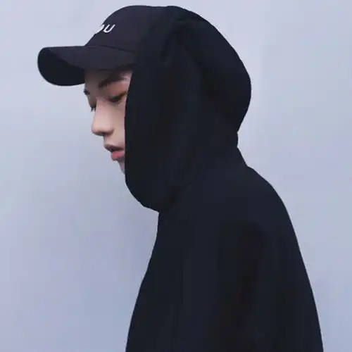 黑色卫衣孤独男人