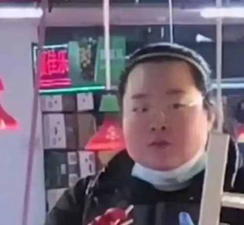 明星搞笑撞脸合集,张若昀像哈士奇,金瀚神似三星堆