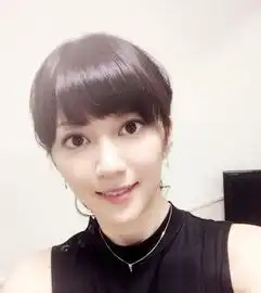 女棋手15岁出道被嘲笑像男生9年后美翻
