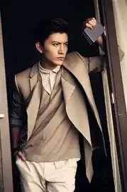 2010北京车展江淮车模提前看