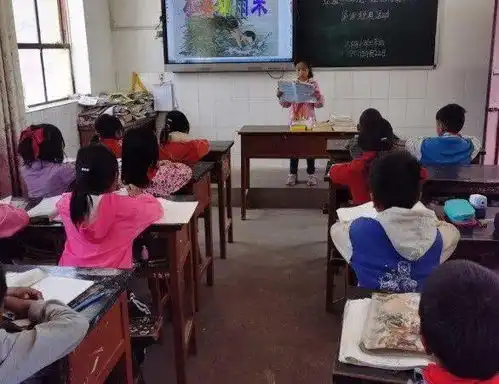 县区动态传承红色基因争做红色少年永胜县开展学党史强信念跟党走主题系列活动