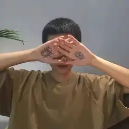 男生头像共祝我们拥有长久的欢喜和美梦