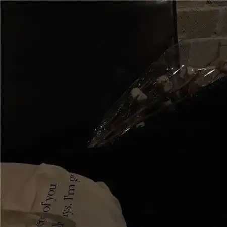 比较丧的黑色系图片2020黑色系ins背景图大全超能街机

