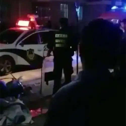 17岁女孩被一男子当街割喉无锡警方通报