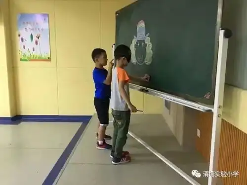 校园动态一年级最重要的是什么呢