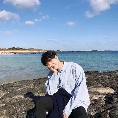 朋友圈从来不秀恩爱的男人,都有什么心理,你应该知道
