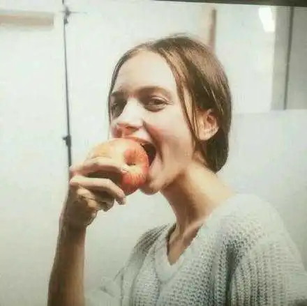 这些星座女就算不工作,也不缺钱花,主要是嫁得好
