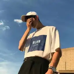 经典爱情语录只有真心爱了,才会胡思乱想
