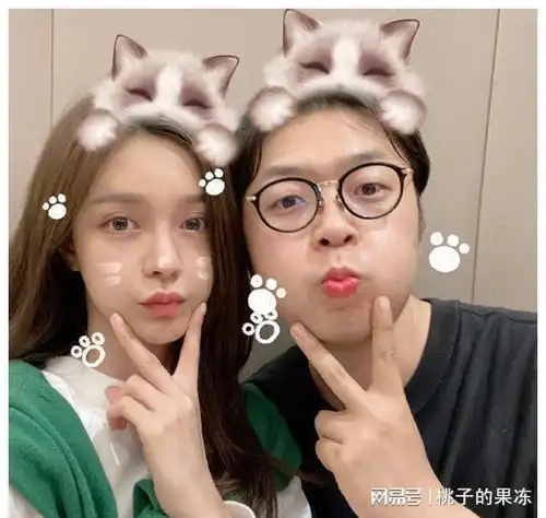 杨紫闺蜜终于被求婚曾多次催婚男友,落泪喊话婆婆我不要彩礼