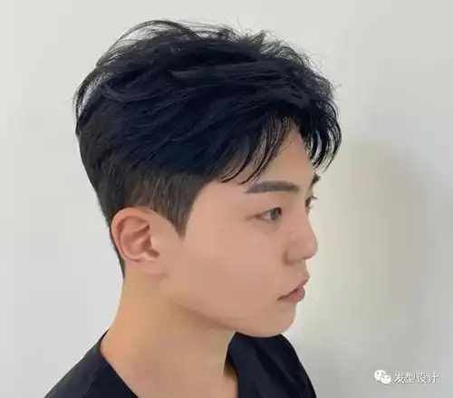 什么脸型都适合的男生发型,真好看