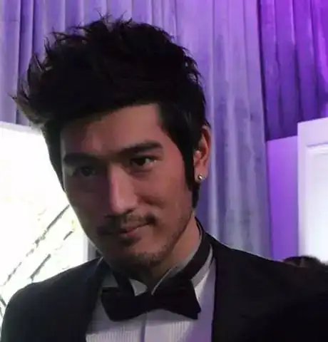 谁说中国男人不适合留胡子,分分钟让你打脸
