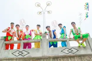 大学寝室七男生变身葫芦娃拍毕业照走红