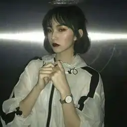 黑盒子要么出众要么出局
