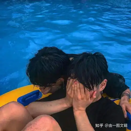 男生头像思念像底格里斯河般的漫延