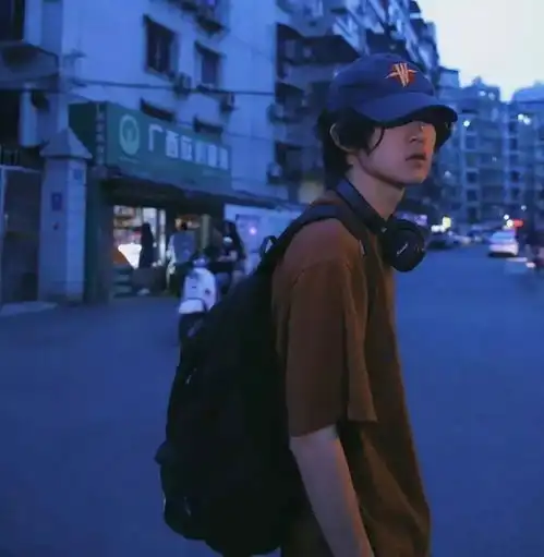 头像分享酷盖专属头像
