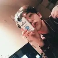陌上人如玉公子世无双
