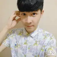 2014伤感憔悴的qq男生头像做不到微笑旁观你们的暧昧
