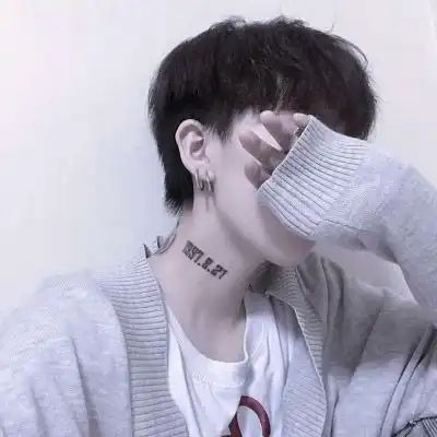 头像男生霸气超拽好看心稳路正生活更精彩
