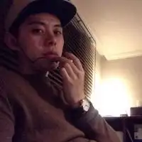 爱自拍的男生头像生活照很真实青春是一场无知的奔忙图片浏览
