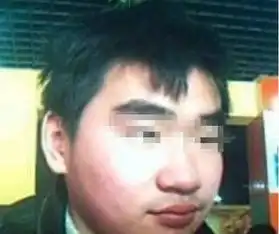 女子跟丑男网恋2个月,见到真人后女子傻眼了,网友赚大了