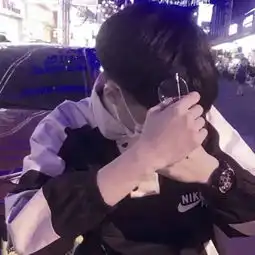 时尚非主流伤感男生头像好看的男生个性qq头像
